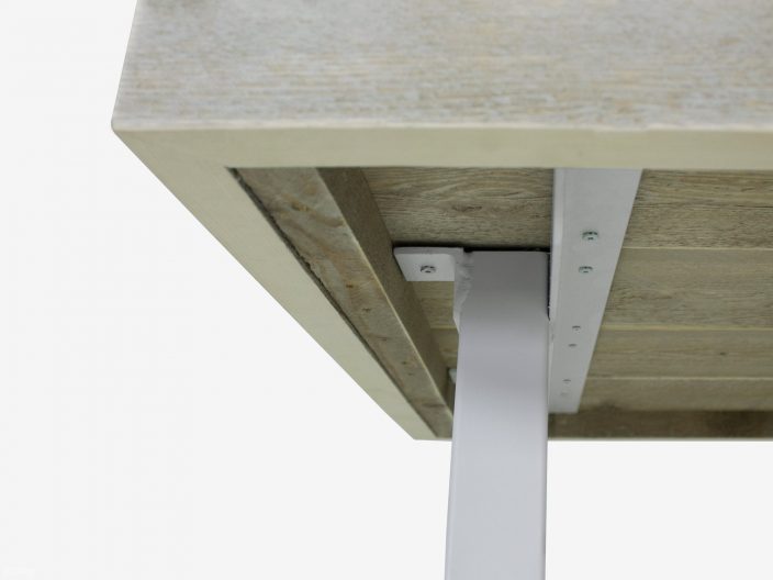 Tisch-Industriedesign-Mary-Lou-detail