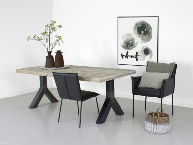 Industriedesign Tisch mit stahlgestell eindrucksfoto